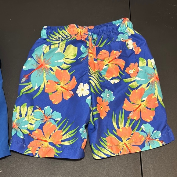 Boys Swim Shorts - Size 7/8 - Picture 5 of 5
